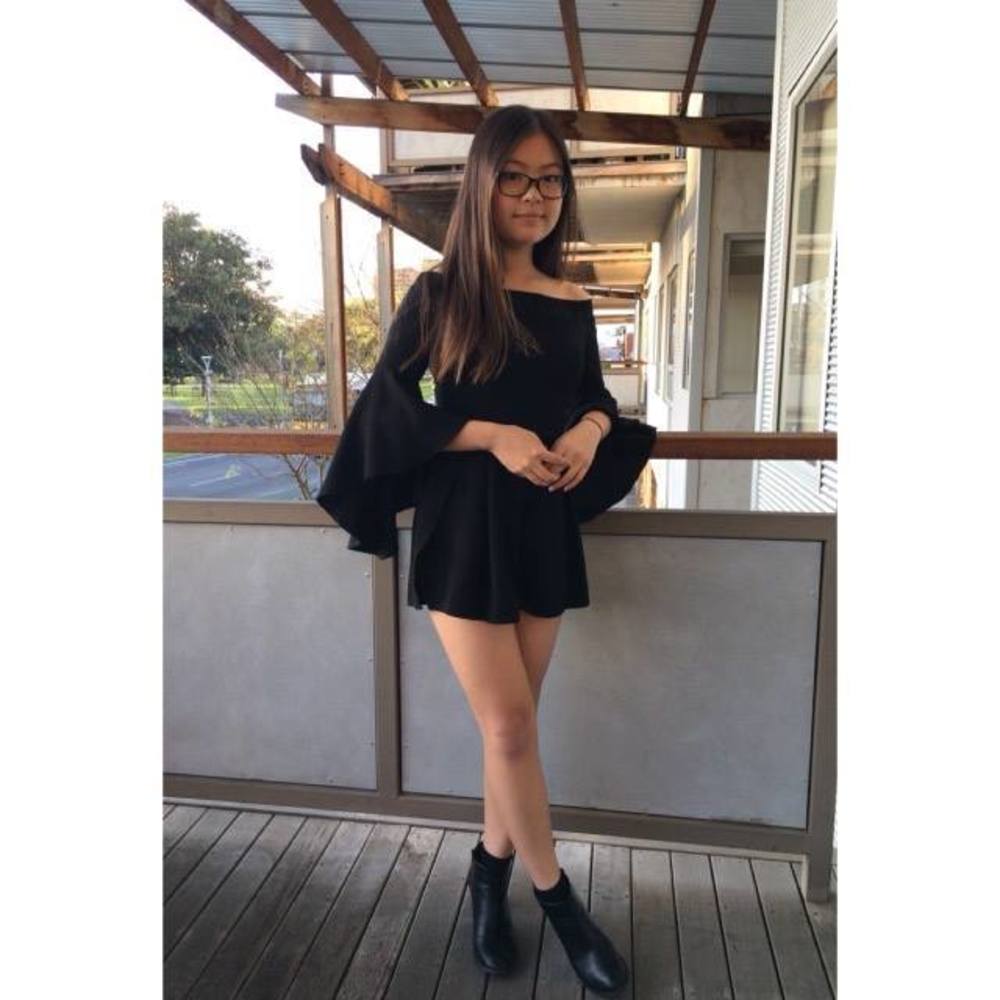Meet your Posher, Emily